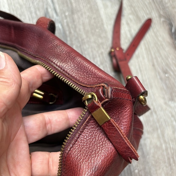 Madewell The Transport Satchel in Dark Cabernet - Picture 8 of 9